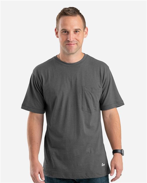 Men's Lightweight Performance Pocket T-Shirt - 13214