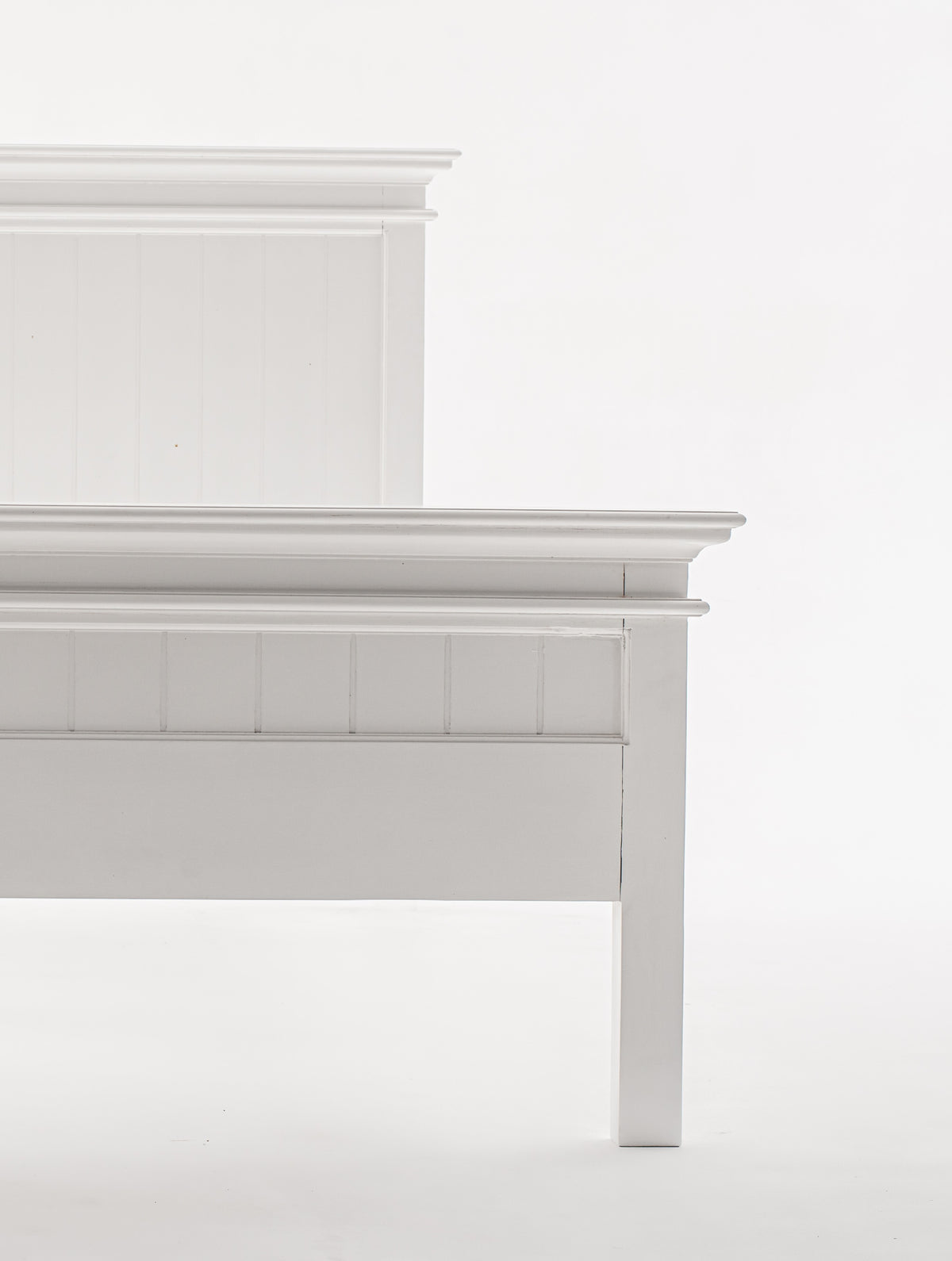 Classic White Panel Queen Size Bed