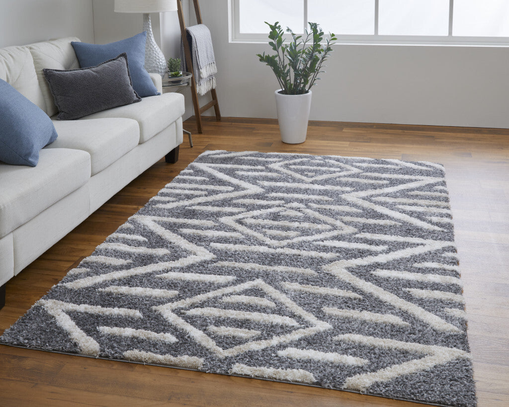 10' X 14' Gray And Ivory Geometric Power Loom Stain Resistant Area Rug