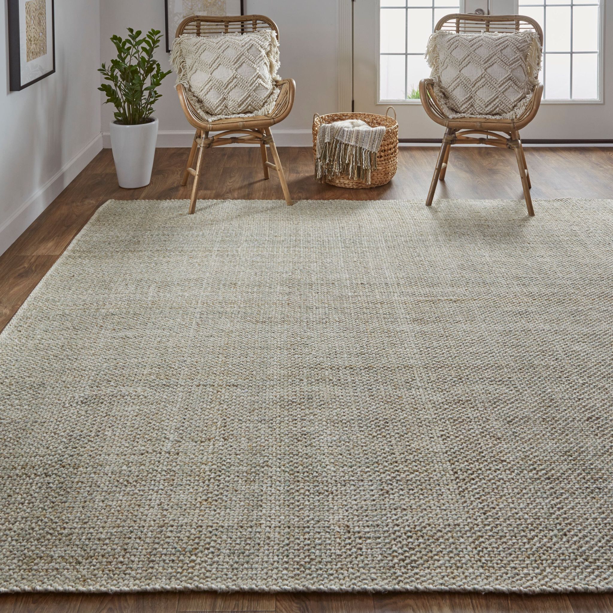 9' X 12' Green Hand Woven Area Rug
