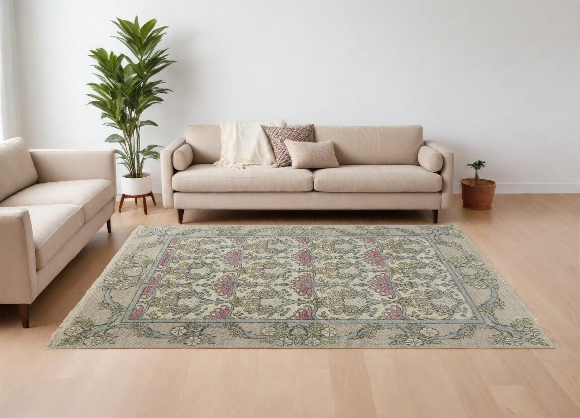 8' X 10' Ivory Gray and Pink Wool Floral Hand Knotted Area Rug