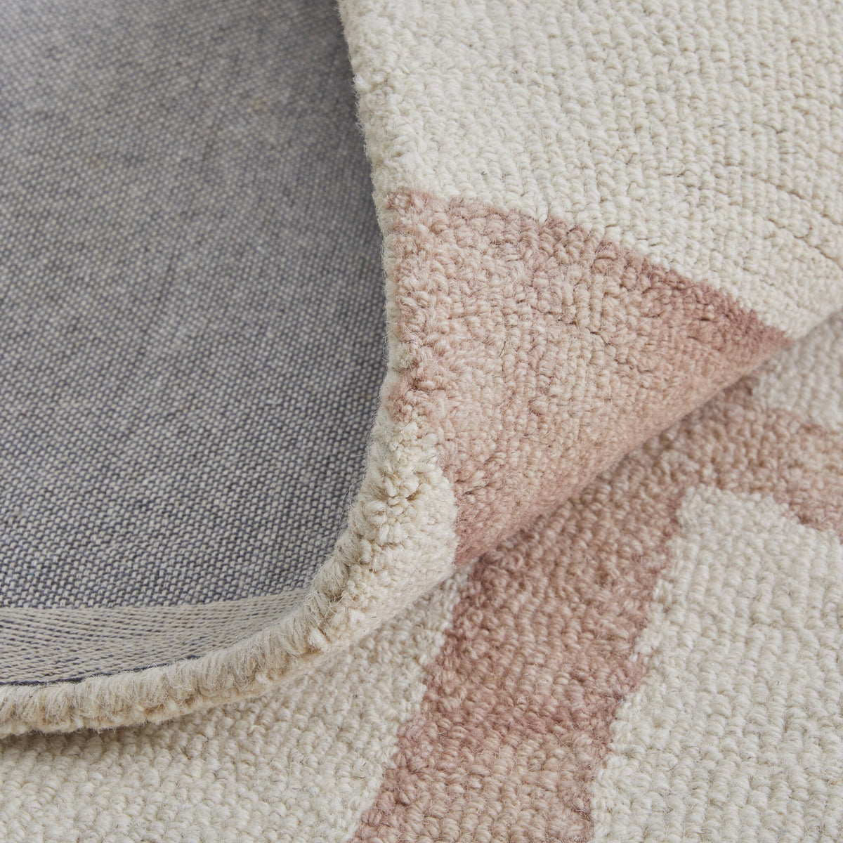 10' Pink and Ivory Wool Geometric Hand Tufted Round Rug